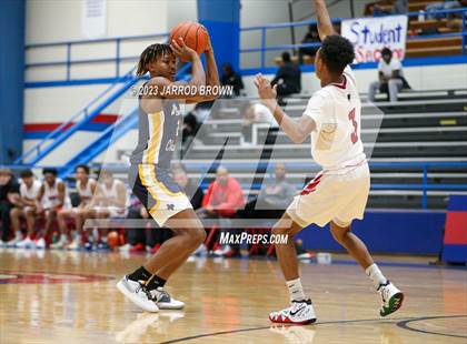 Thumbnail 3 in Goose Creek Memorial vs. Westbury Christian photogallery.