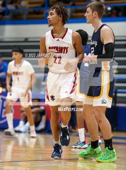Thumbnail 3 in Goose Creek Memorial vs. Westbury Christian photogallery.