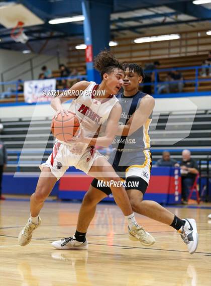 Thumbnail 3 in Goose Creek Memorial vs. Westbury Christian photogallery.