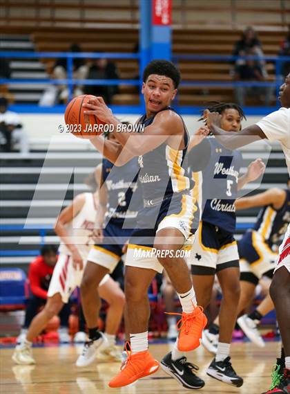 Thumbnail 1 in Goose Creek Memorial vs. Westbury Christian photogallery.