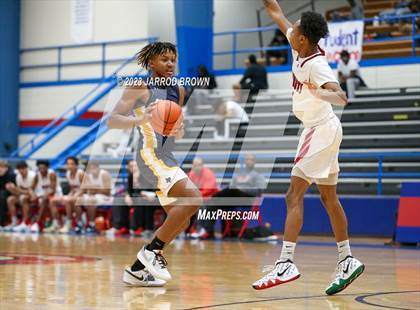 Thumbnail 1 in Goose Creek Memorial vs. Westbury Christian photogallery.
