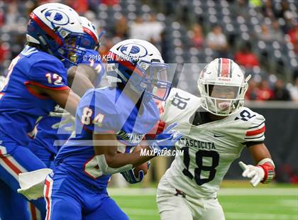Thumbnail 1 in Atascocita vs Dickinson (UIL 6A Area Playoff) photogallery.