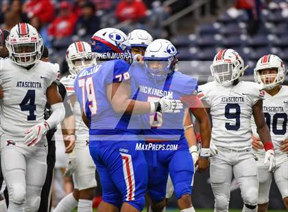 Thumbnail 1 in Atascocita vs Dickinson (UIL 6A Area Playoff) photogallery.