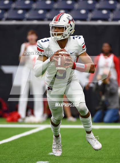 Thumbnail 3 in Atascocita vs Dickinson (UIL 6A Area Playoff) photogallery.