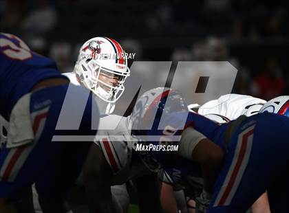 Thumbnail 1 in Atascocita vs Dickinson (UIL 6A Area Playoff) photogallery.