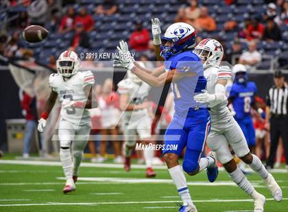 Thumbnail 2 in Atascocita vs Dickinson (UIL 6A Area Playoff) photogallery.