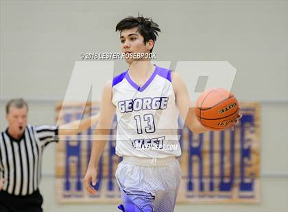 Thumbnail 3 in Cotulla @ George West photogallery.