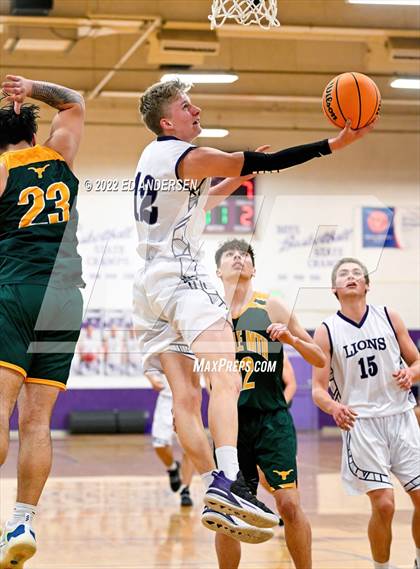 Thumbnail 1 in Battle Mountain @ Yerington photogallery.