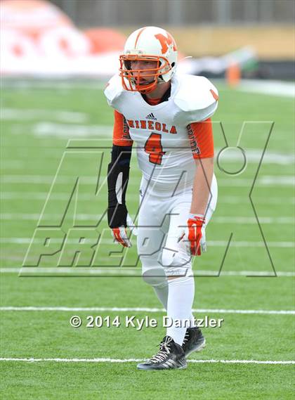 Thumbnail 3 in Mineola vs. Commerce (UIL 3A Division 1 Region 2 Area) photogallery.