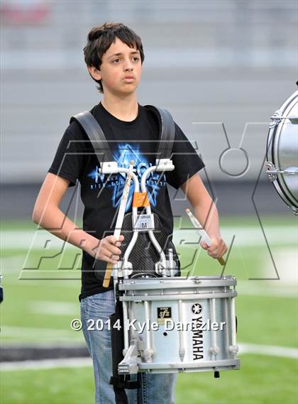Thumbnail 2 in Mineola vs. Commerce (UIL 3A Division 1 Region 2 Area) photogallery.