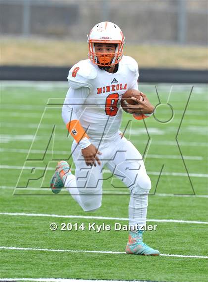 Thumbnail 1 in Mineola vs. Commerce (UIL 3A Division 1 Region 2 Area) photogallery.