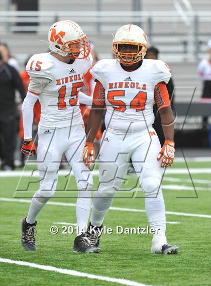 Thumbnail 3 in Mineola vs. Commerce (UIL 3A Division 1 Region 2 Area) photogallery.
