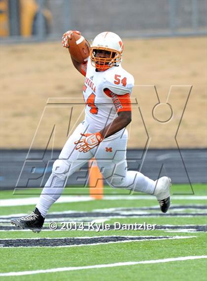 Thumbnail 3 in Mineola vs. Commerce (UIL 3A Division 1 Region 2 Area) photogallery.