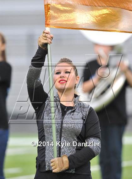 Thumbnail 1 in Mineola vs. Commerce (UIL 3A Division 1 Region 2 Area) photogallery.
