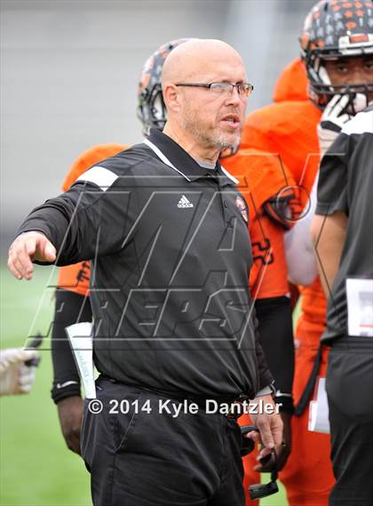 Thumbnail 3 in Mineola vs. Commerce (UIL 3A Division 1 Region 2 Area) photogallery.