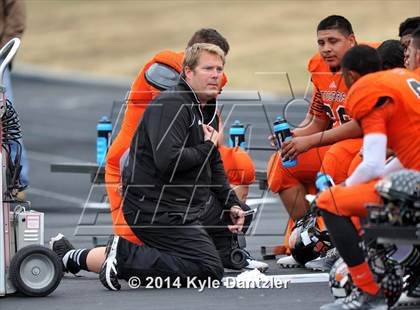 Thumbnail 1 in Mineola vs. Commerce (UIL 3A Division 1 Region 2 Area) photogallery.
