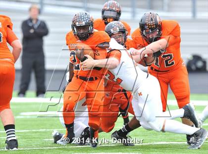 Thumbnail 3 in Mineola vs. Commerce (UIL 3A Division 1 Region 2 Area) photogallery.