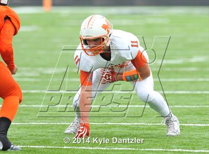 Thumbnail 1 in Mineola vs. Commerce (UIL 3A Division 1 Region 2 Area) photogallery.