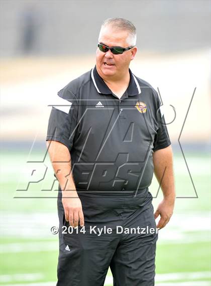 Thumbnail 2 in Mineola vs. Commerce (UIL 3A Division 1 Region 2 Area) photogallery.