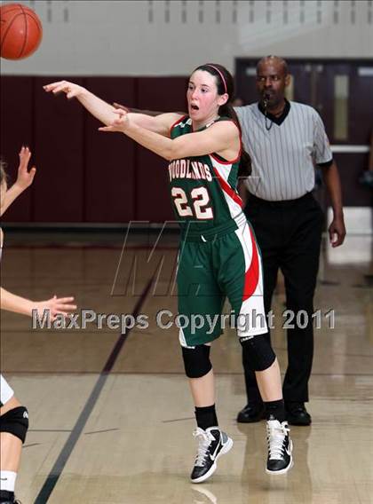 Thumbnail 2 in McNeil vs The Woodlands (5A Region 2 Area Playoff) photogallery.