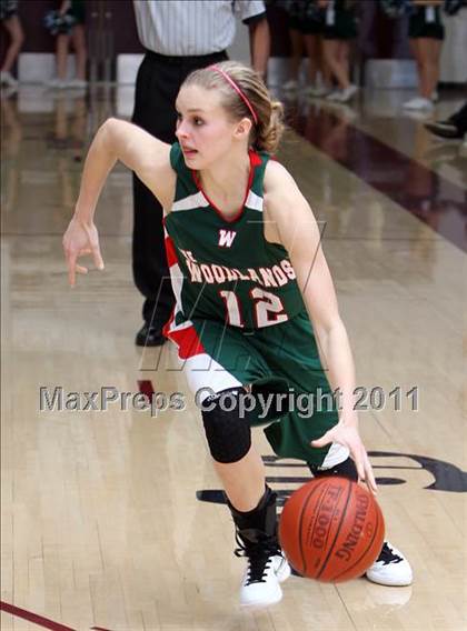 Thumbnail 3 in McNeil vs The Woodlands (5A Region 2 Area Playoff) photogallery.