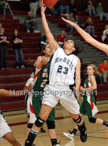 Thumbnail 1 in McNeil vs The Woodlands (5A Region 2 Area Playoff) photogallery.