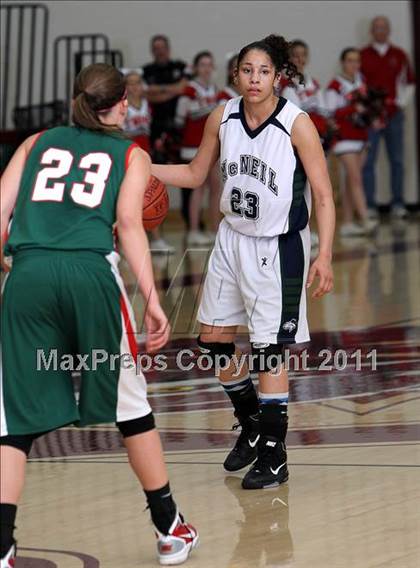 Thumbnail 2 in McNeil vs The Woodlands (5A Region 2 Area Playoff) photogallery.