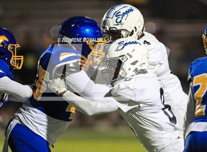 Thumbnail 3 in Mayfair vs Muir (CIF SS D7 Semi Final) photogallery.