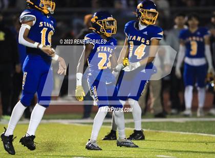 Thumbnail 3 in Mayfair vs Muir (CIF SS D7 Semi Final) photogallery.