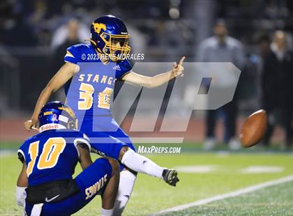 Thumbnail 2 in Mayfair vs Muir (CIF SS D7 Semi Final) photogallery.