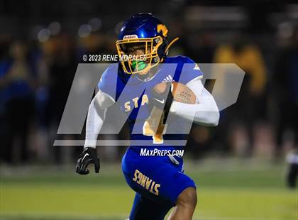 Thumbnail 3 in Mayfair vs Muir (CIF SS D7 Semi Final) photogallery.