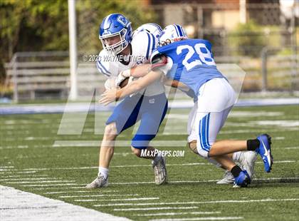 Thumbnail 2 in Simon Kenton @ Covington Catholic photogallery.