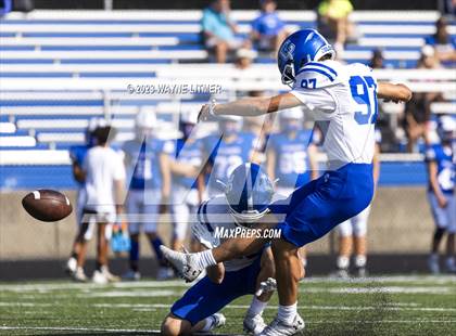 Thumbnail 2 in Simon Kenton @ Covington Catholic photogallery.