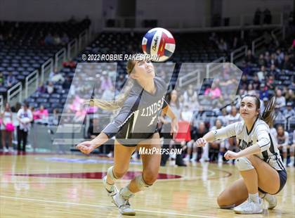 Thumbnail 3 in Lindsay vs. Windthorst (UIL 2A Final) photogallery.