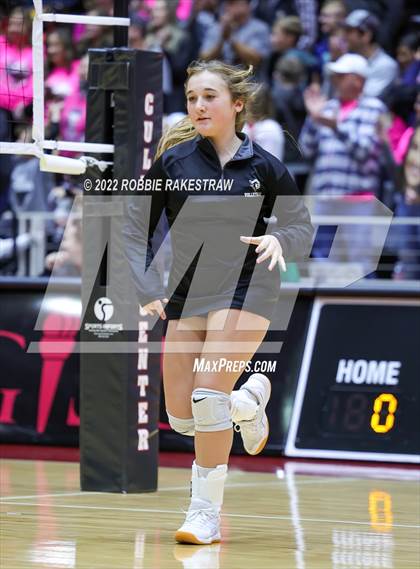 Thumbnail 1 in Lindsay vs. Windthorst (UIL 2A Final) photogallery.