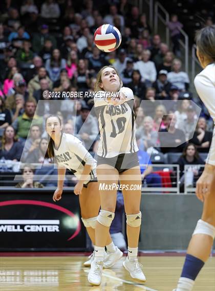Thumbnail 3 in Lindsay vs. Windthorst (UIL 2A Final) photogallery.