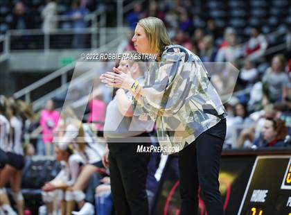 Thumbnail 2 in Lindsay vs. Windthorst (UIL 2A Final) photogallery.