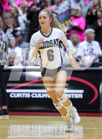 Thumbnail 3 in Lindsay vs. Windthorst (UIL 2A Final) photogallery.
