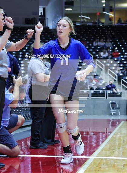 Thumbnail 3 in Lindsay vs. Windthorst (UIL 2A Final) photogallery.