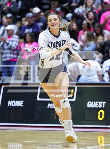 Thumbnail 3 in Lindsay vs. Windthorst (UIL 2A Final) photogallery.