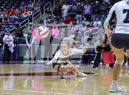 Thumbnail 1 in Lindsay vs. Windthorst (UIL 2A Final) photogallery.
