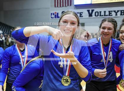 Thumbnail 3 in Lindsay vs. Windthorst (UIL 2A Final) photogallery.