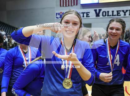 Thumbnail 2 in Lindsay vs. Windthorst (UIL 2A Final) photogallery.