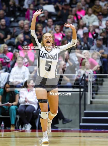 Thumbnail 2 in Lindsay vs. Windthorst (UIL 2A Final) photogallery.