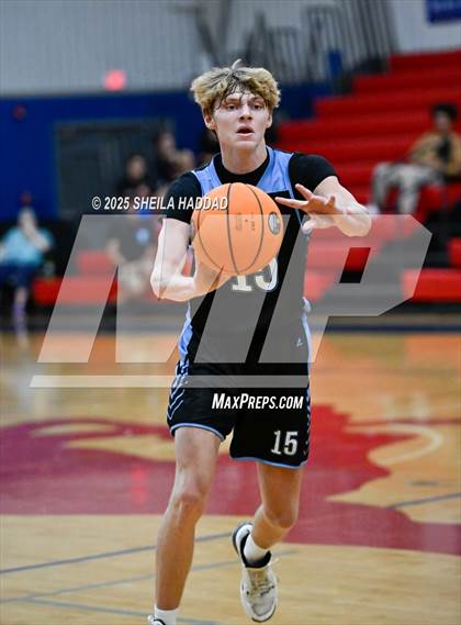 Thumbnail 3 in Riverview Sarasota vs Northside Christian  (Hoopvibe - Preseason) photogallery.