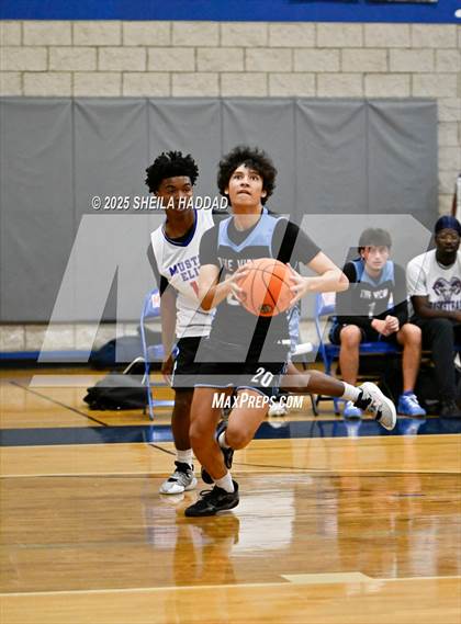 Thumbnail 3 in Riverview Sarasota vs Northside Christian  (Hoopvibe - Preseason) photogallery.