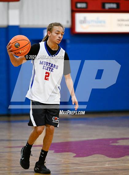 Thumbnail 3 in Riverview Sarasota vs Northside Christian  (Hoopvibe - Preseason) photogallery.