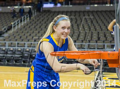 Thumbnail 2 in Newport Central Catholic vs Notre Dame Academy (KHSAA 9th Region Final) photogallery.