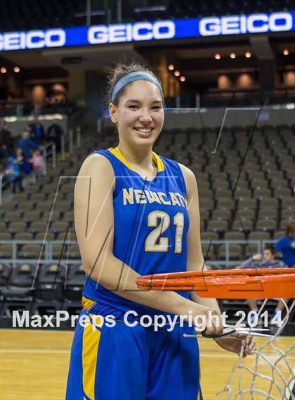 Thumbnail 1 in Newport Central Catholic vs Notre Dame Academy (KHSAA 9th Region Final) photogallery.
