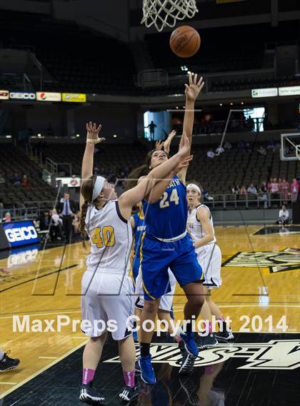 Thumbnail 3 in Newport Central Catholic vs Notre Dame Academy (KHSAA 9th Region Final) photogallery.